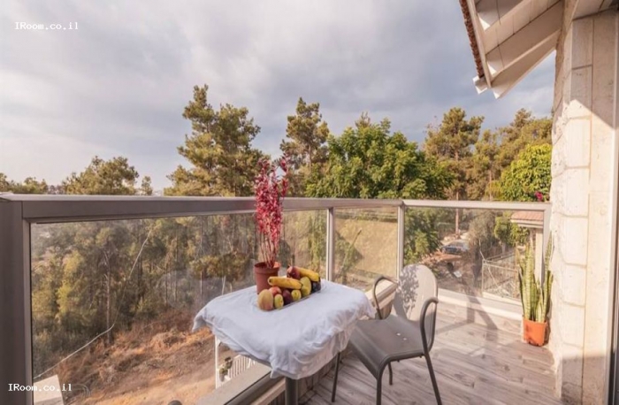 אירוח ביער אשתאול צימרים חדרים לפי שעה בירושלים והסביבה